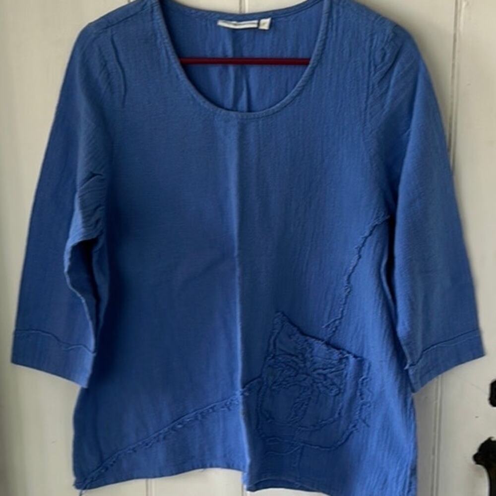 Lulu woman's top, size‎ Medium